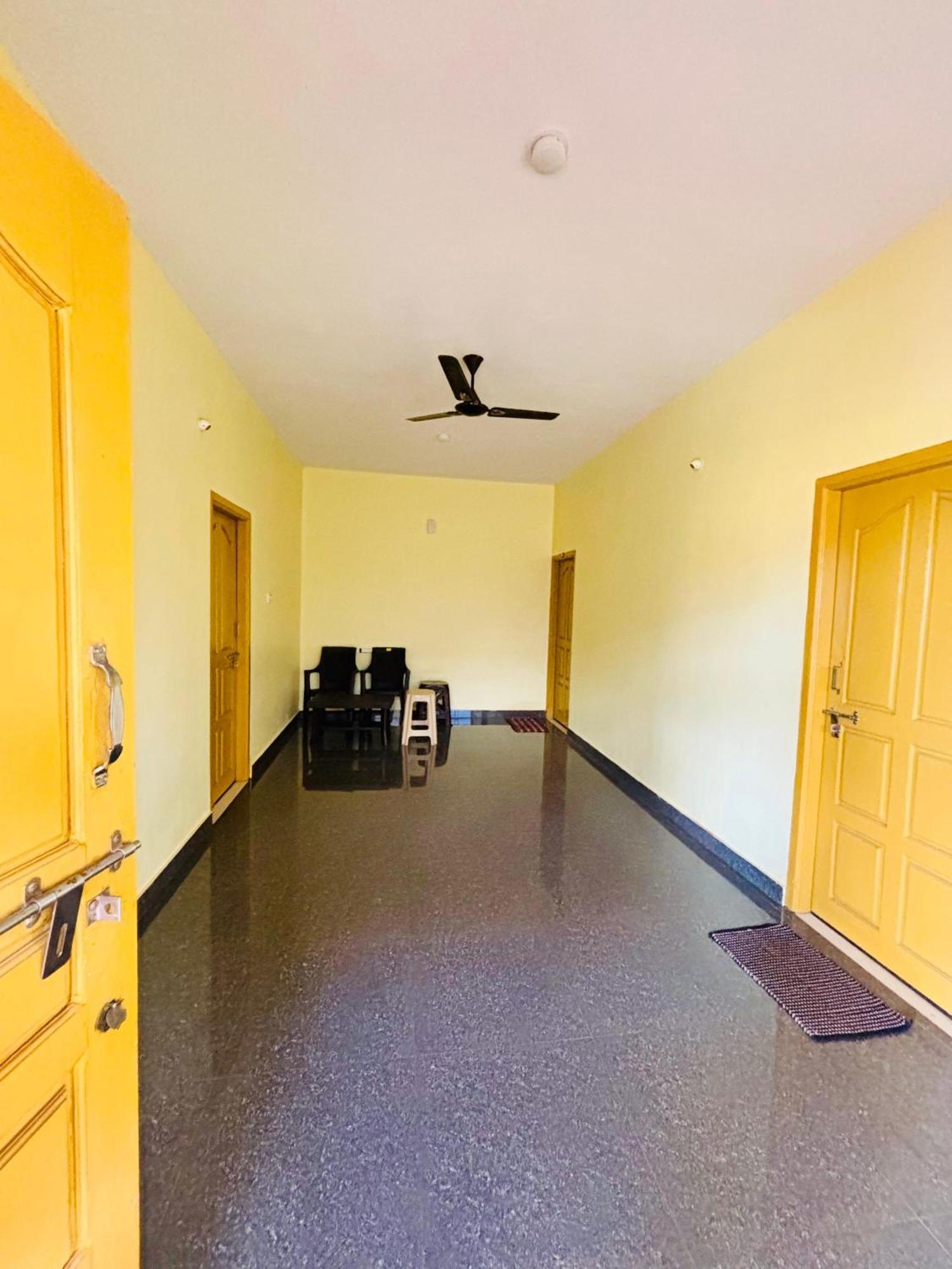 Mungaru Homestay, Talaguppa Sagar  Buitenkant foto